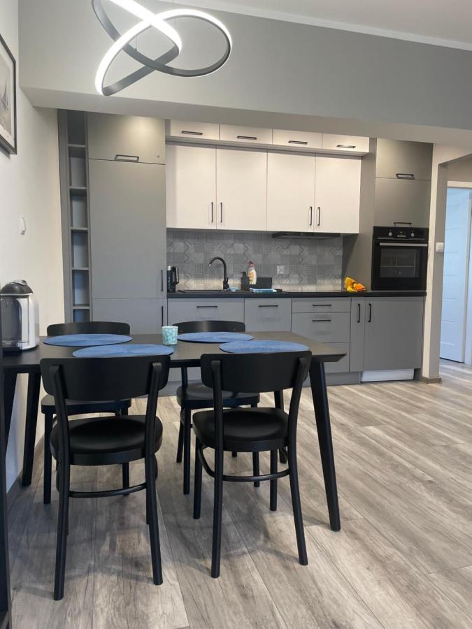 Uroczy Apartament W Scislym Centrum Gizycka Gizycko Exterior photo